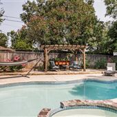 Villa On 45th